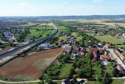 Teren Construcții intravilan de 1449 mp, în Băile 1 Mai - 1