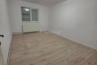 Apartament cu 3 camere semidecomandat în Micro 9 - 6