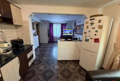 Casă cu 3 camere cu Teren 1021 Mp în Odobești - 15