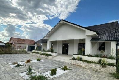 Casa cu 4 dormitoare, 4 bai si 2 bucatarii, terasa si beci - 4