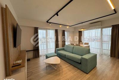 Apartament cu 3 camere semidecomandat în Central - 1