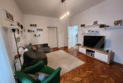 Casa deosebita, 3 camere, 200 mp utili, Centru