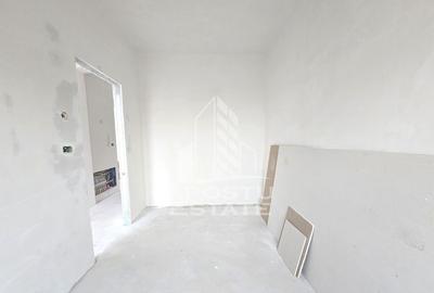 Casă cu 5 camere cu Teren 250 Mp în Șag