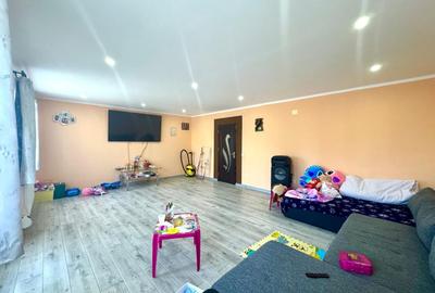 Casă individuală cu 4 camere cu Canalizare în Sânmihaiu Român - 3