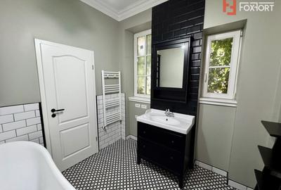 Apartament deosebit, 3 camere, zona Central - Bld. C.D. Loga - 21