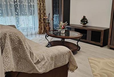 Apartament cu 2 camere decomandat, mobilat în Titan