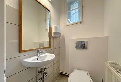 Apartament cu 3 camere in centrul istoric al Brasovului - 8