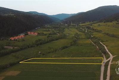 Teren agricol intravilan de 2000 mp, în Sud-Vest
