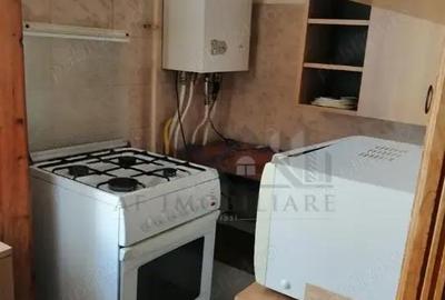 Apartament cu 2 camere decomandat în Arcu - 4