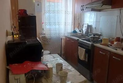 Apartament 2 camere decomandate , zona ICIL ?coala 24 , Constan?a - 1