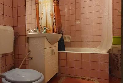 Inchiriez apartament 3 camere Racadau, Valea Cetatii , Chirie 510 E - 3