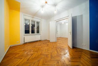 Apartament cu 3 camere decomandat în Bălcescu