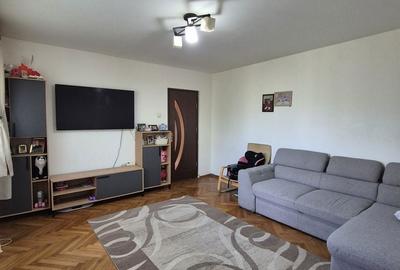 Apartament cu 3 camere decomandat în Central - 4