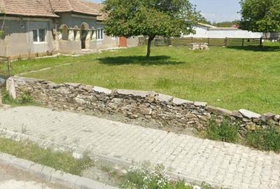 Casă cu 5 camere cu Teren 2000 Mp în Cogealac - 2