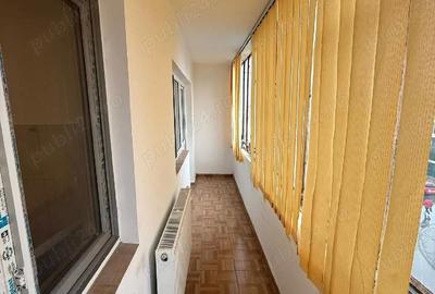 Apartament cu 3 camere decomandat în Gării - 1