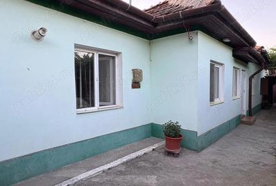 Casă cu 1 camere cu Teren 353 Mp în Central - 10