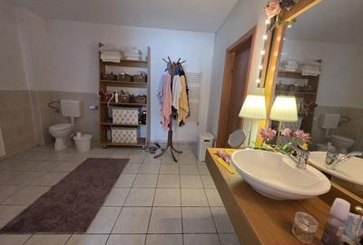 Casă cu 9 camere cu Garaj în Dristor - 9