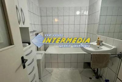 Apartament cu 4 camere decomandat în Cetate - 1