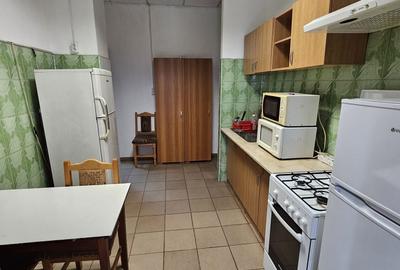 Apartament semidecomandat în Liteni - 1