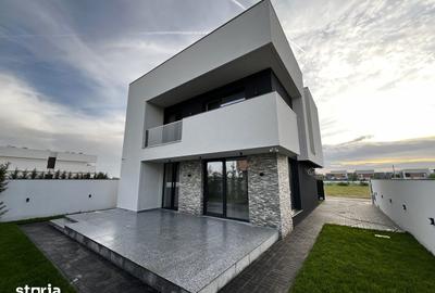 Casă cu 5 camere cu Teren 350 Mp în Central - 9