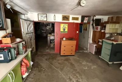 Casă cu 4 camere în Giulești