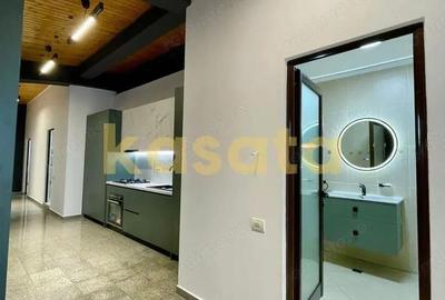 Apartament cu 3 camere decomandat, mobilat în Străulești