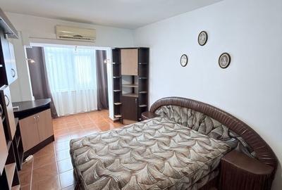 Apartament cu 3 camere decomandat în Central - 11