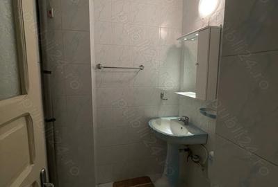 Apartament cu 3 camere decomandat în Aurel Vlaicu - 9