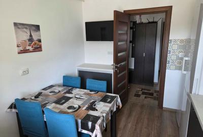 Apartament cu 4 camere decomandat în Orașul de Jos - 2