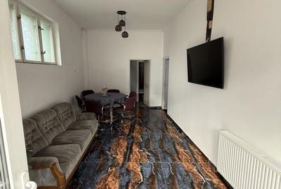 Spațiu comercial, de 70 mp, în Central - 2