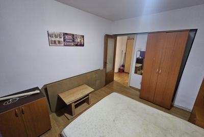 Apartament cu 3 camere decomandat, mobilat în Dacia - 5