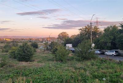 Teren Construcții intravilan de 14100 mp, în Est - 2