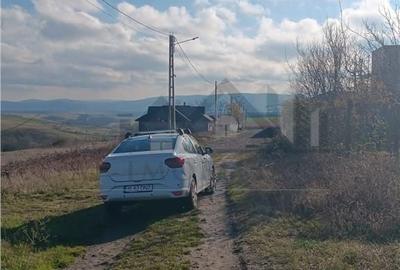 Teren de 652 mp, în Aeroport - 13