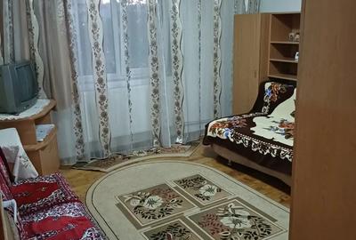 Inchiriez garsoniera confort I - 1