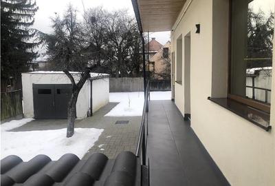 Judetean, Casa 3 Camere, Decomandat, Modern, Curte, Parcare - 18