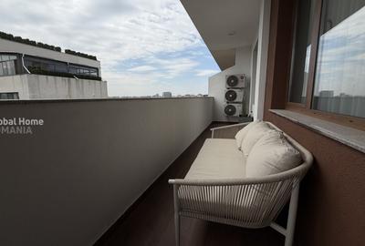 Apartament cu 3 camere semidecomandat, mobilat în 13 Septembrie - 22