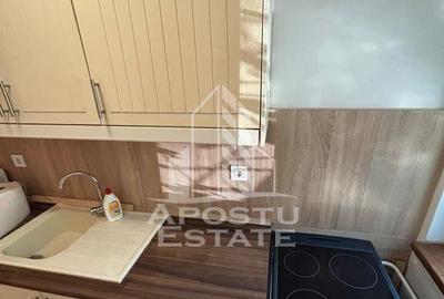 Apartament cu 3 camere, Zona Dacia - 4