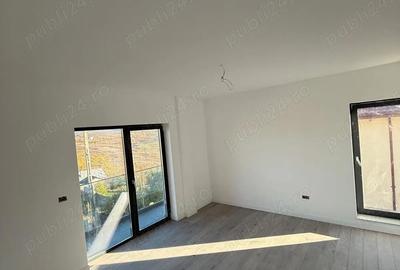 Casă cu 4 camere în Hlincea - 3