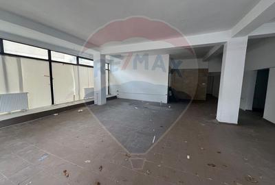 Spatiu comercial 200mp in zona Brailei - 3