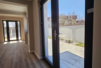 Casă cu 4 camere în Central - 3