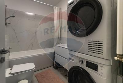Apartament cu 3 camere decomandat, mobilat în Tractorul - 19
