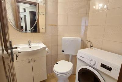 Apartament cu 2 camere decomandat în Central - 2