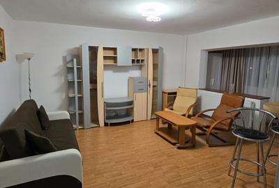 Apartament cu 2 camere semidecomandat, mobilat în Vitan Mall - 2