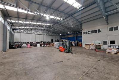 Spațiu comercial, de 700 mp, în Luna de Sus - 1