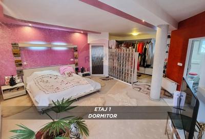 Casă cu 10 camere cu Teren 750 Mp în Central - 24