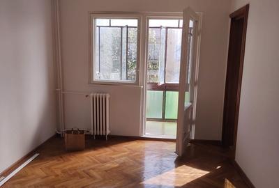 Garsonieră semidecomandată în Micălaca - 1