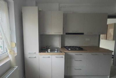 Apartament cu 2 camere semidecomandat, mobilat în Central - 4