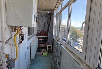 Apartament cu 3 camere decomandat în Central - 11