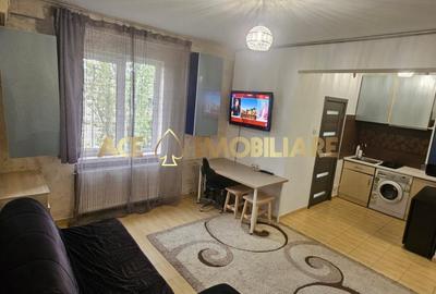 Garsonieră decomandată, mobilată în Decebal - 2