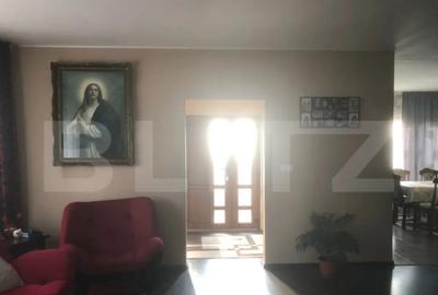 Casă cu 4 camere cu Teren 9 Mp în Păulești - 10